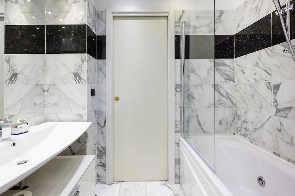 Casa Delle 5 Giornate Di Milanoアパートメント 0*, ミラノ
