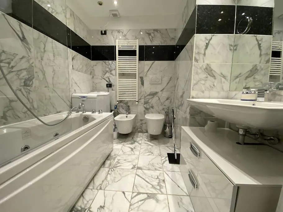 アパート Casa Delle 5 Giornate Di Milanoアパートメント イタリア